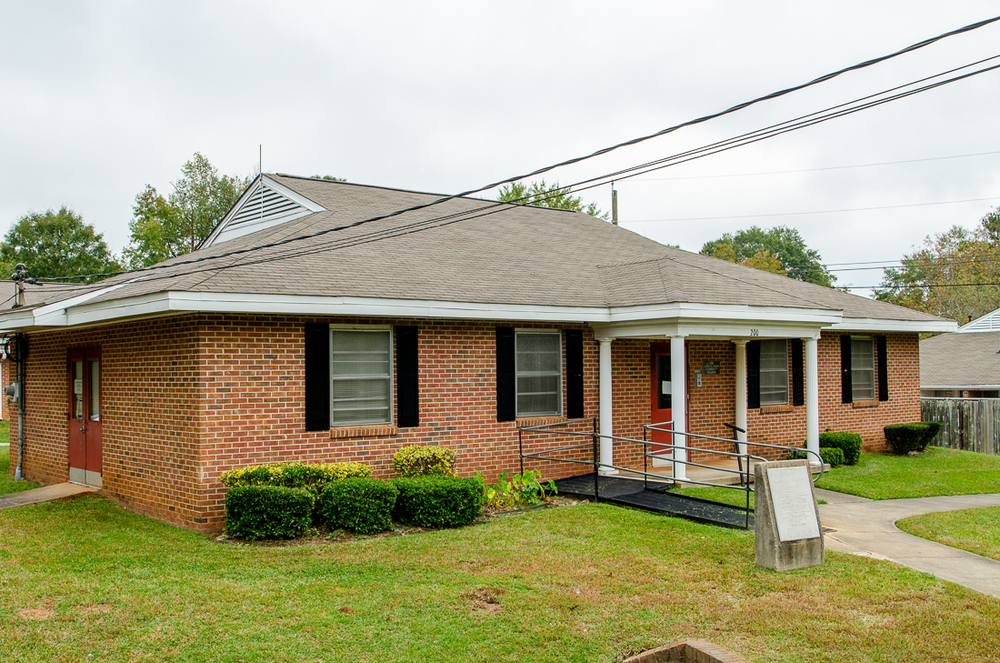 Community Building - Mary Freeman at 200 Binion Court